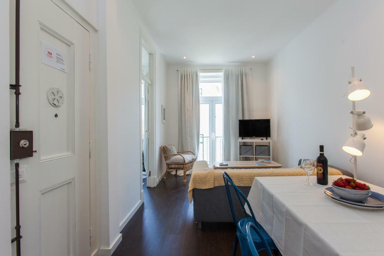 Typical Light Filled Graca Apt W Ac, By Timecooler 리스본 외부 사진